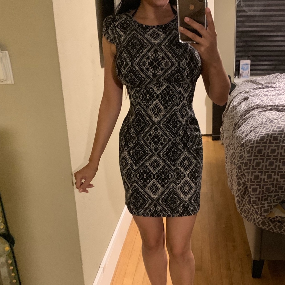 H&M cap sleeve dress